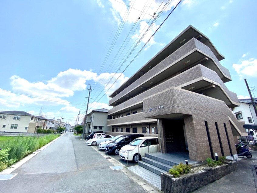 外観写真 メルベーユ鎌須賀