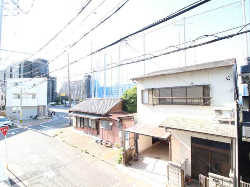 室内からの展望 アンバー尾頭橋