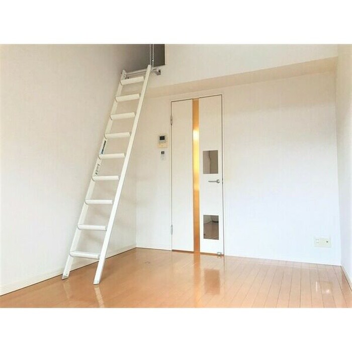 居室 Ｌｏｆｔ４千種