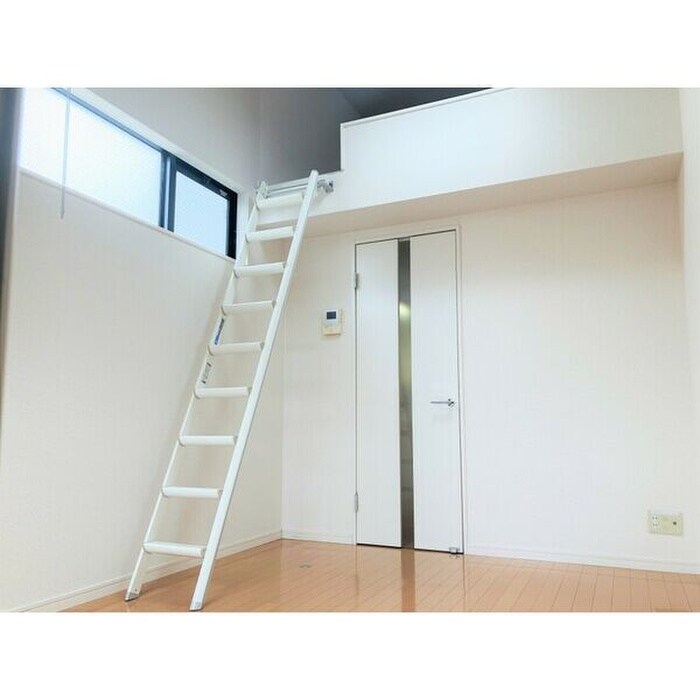 居室 Ｌｏｆｔ４千種