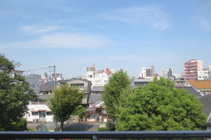 室内からの展望 ｱｷｭﾗﾊﾟｰｸｻｲﾄﾞ須賀町（３０３）