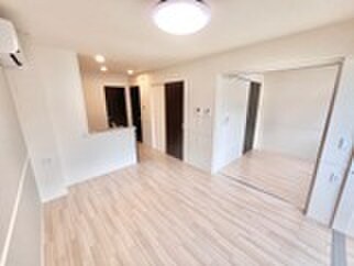 居室 グルーヴィ