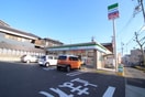 ファミリーマート　昭和滝川町店(コンビニ)まで150m ダイアパレスロイヤル八事(103)