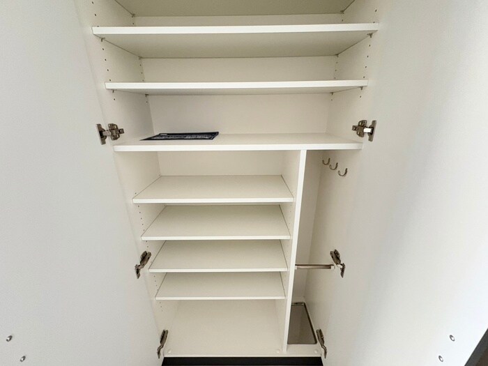 靴箱 ｴｽﾃﾑｺｰﾄ名古屋新栄ｱｸｼｽ