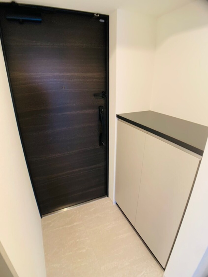 玄関 S-RESIDENCE烏森aureate