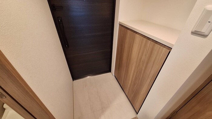 玄関 S-RESIDENCE烏森aureate