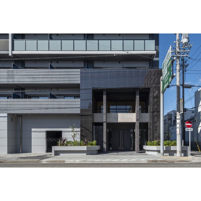 エントランス部分 S-RESIDENCE烏森aureate