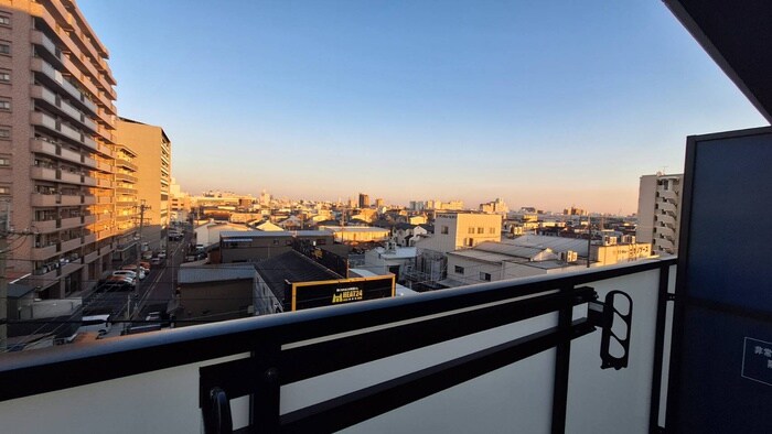 室内からの展望 S-RESIDENCE烏森aureate