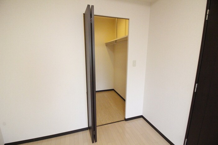 収納 サ－ラ･アソシア