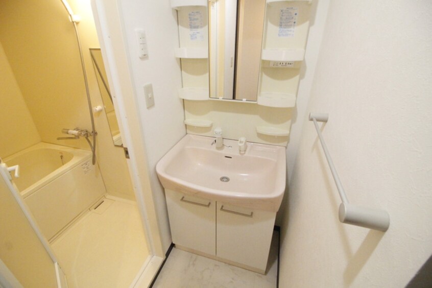 洗面 サ－ラ･アソシア