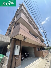 ＣＡＳＡ　ＭＯＤＥＲＮＯ
