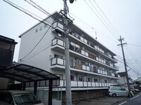 向山荘