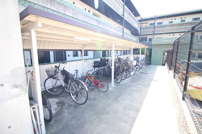 駐輪場 FRESCO SECOND(南棟）