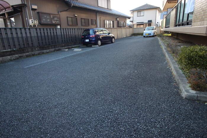 駐車場 ベラマティ－ナ