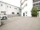 駐車場 フローラ草平