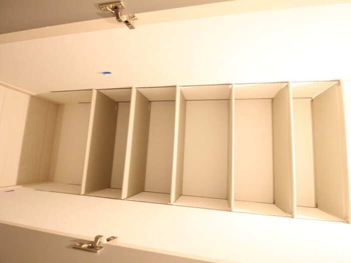 靴箱 ジュネス日比野