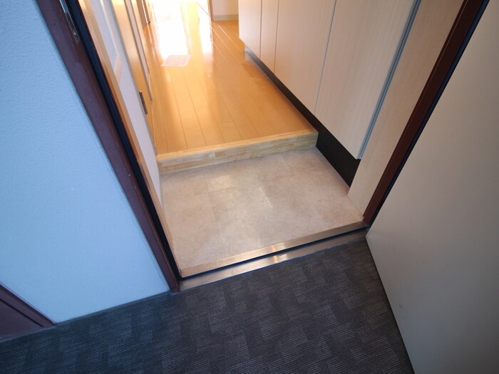 玄関 イ－スタンヒルズ藤が丘駅前