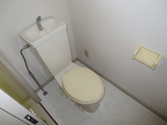 トイレ クリーンハイツ宮西
