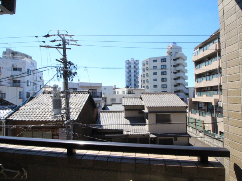 室内からの展望 グランパス豊年