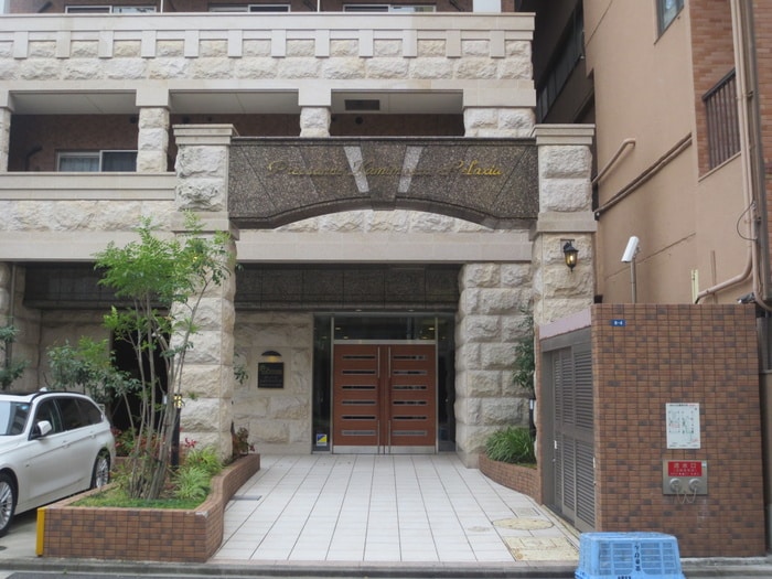 エントランス部分 ﾌﾟﾚｻﾝｽ上前津ﾘﾗｸｼｱ（303）