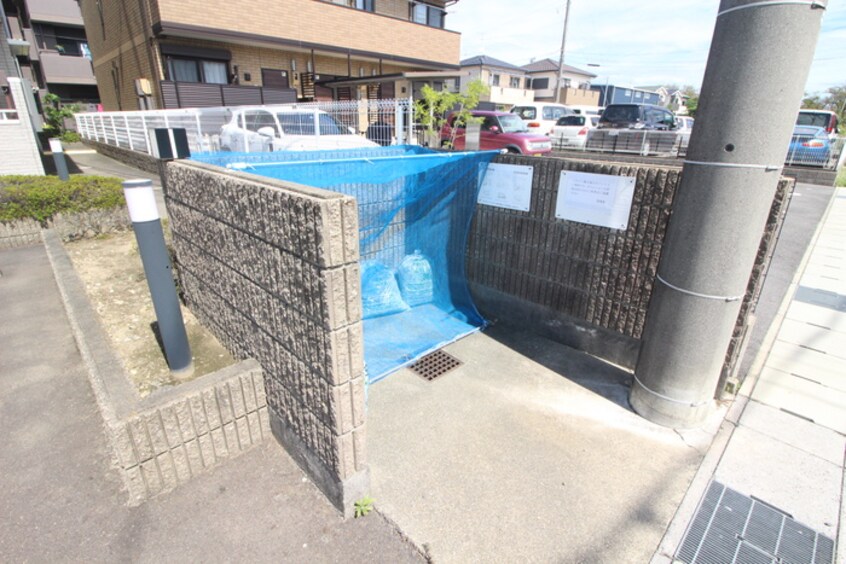 建物設備 メゾン・ドゥミエ－ル