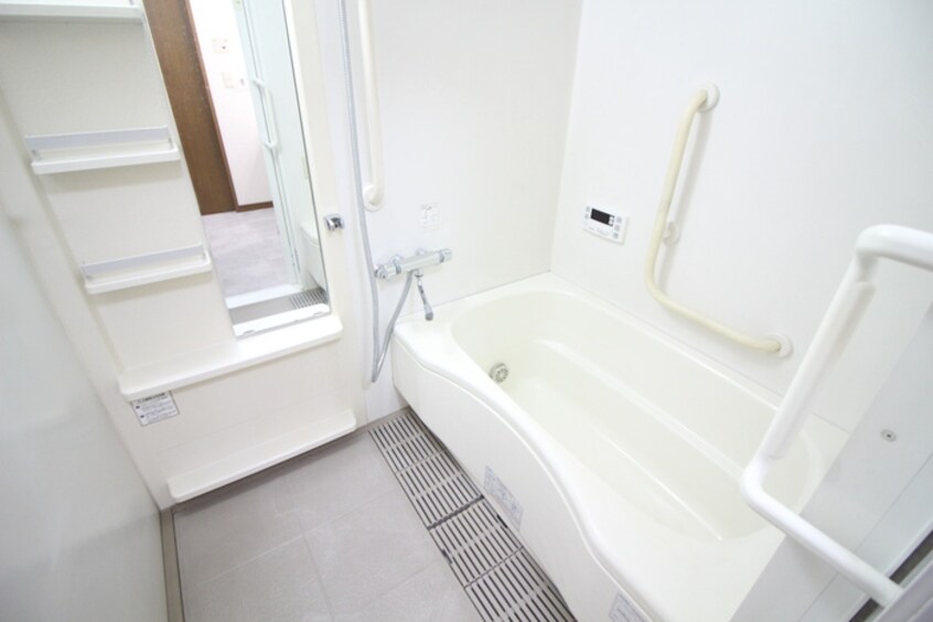 バス／シャワールーム等 メゾン・ドゥミエ－ル