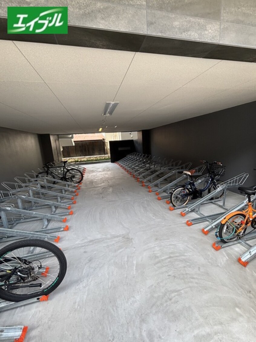 駐輪場 ｴｽﾃﾑｺｰﾄ名古屋新栄Ⅴﾗﾎﾟｰﾙ(301)