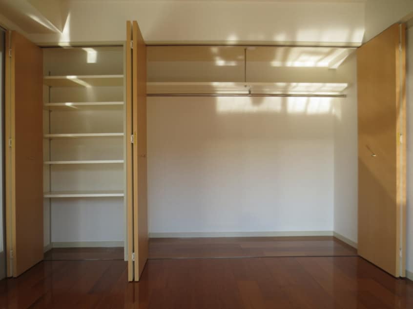 収納 パラシオン・サン鳥見