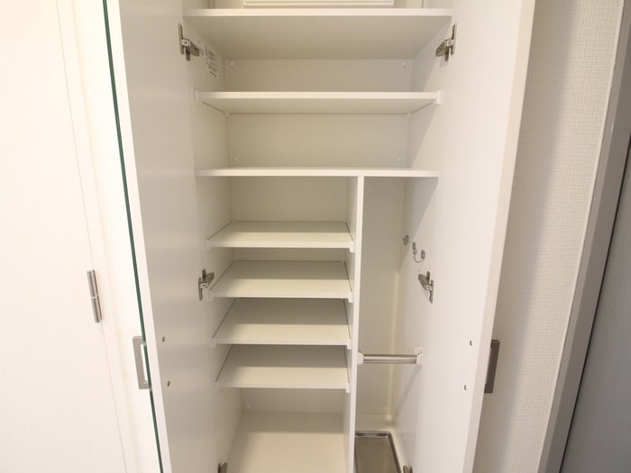 靴箱 エスリード大須アヴェニュー