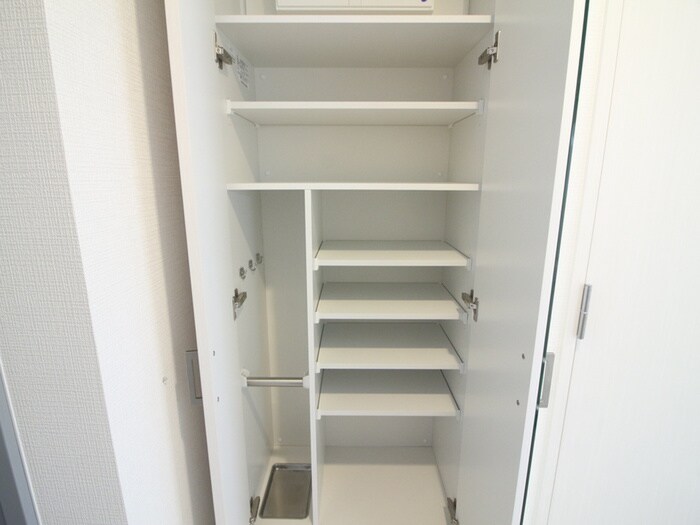 靴箱 エスリード大須アヴェニュー