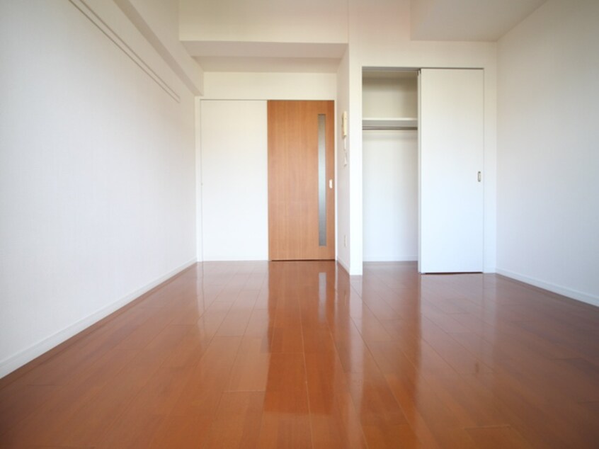 居室 ルーエ白川公園