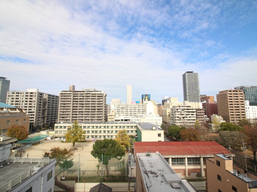 室内からの展望 ルーエ白川公園