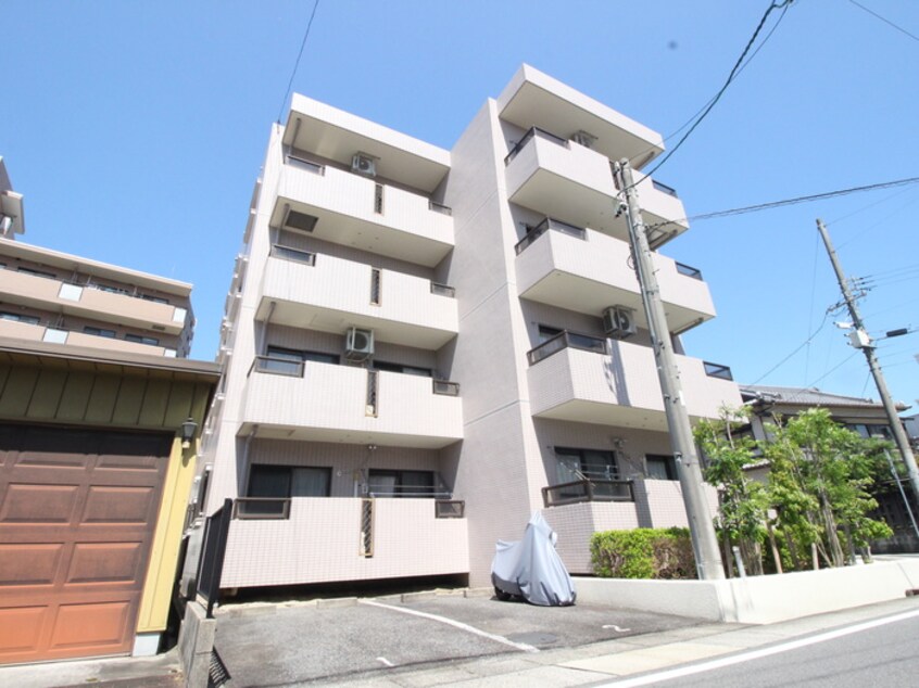 外観写真 ファミール原