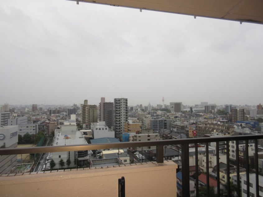 室内からの展望 ロジェ千種