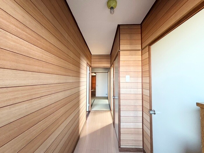 廊下 エスポワ－ル長田（４０１）