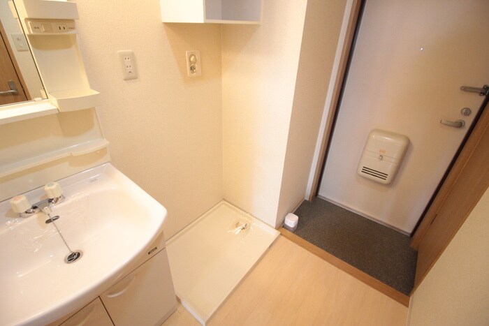 洗濯機置場 ＩＴＯＨ弐番館