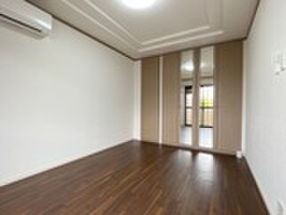 居室 ハピネス本郷