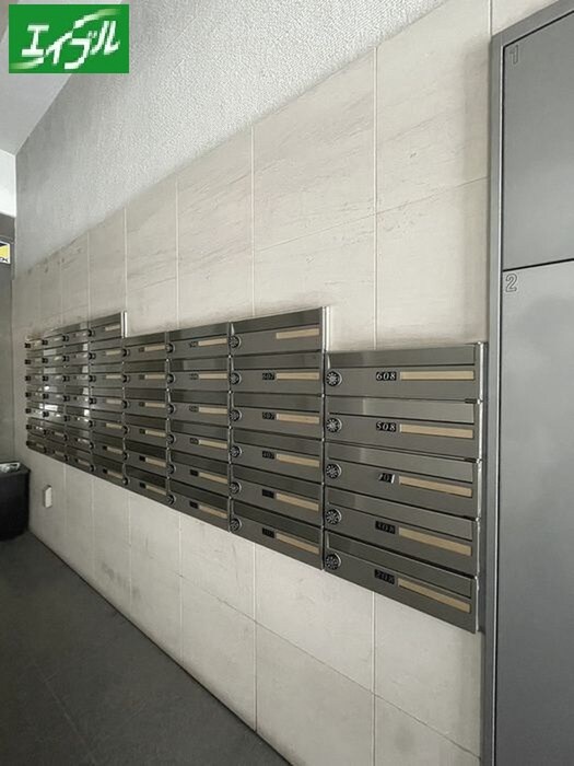 建物設備 ルラシオン阿由知通