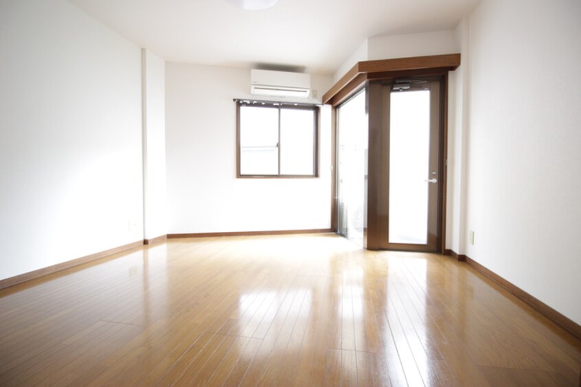 居室 ＶＩＬＬＡ萩山