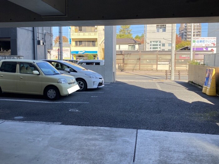駐車場 クロサスレジデンス徳川園