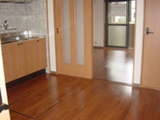 居室 ガ－デンハウス