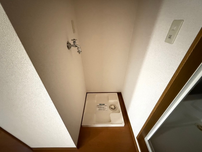 洗濯機置場 ファミ－ル・エス大曽根