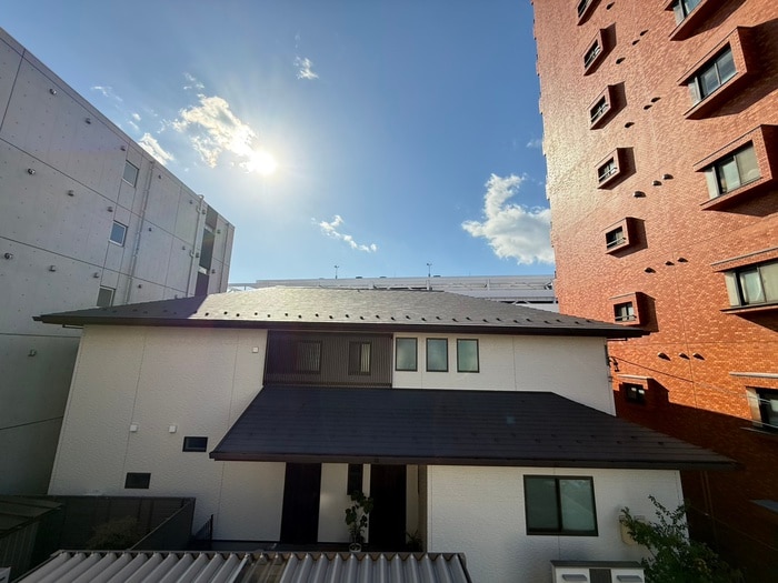 室内からの展望 ファミ－ル・エス大曽根