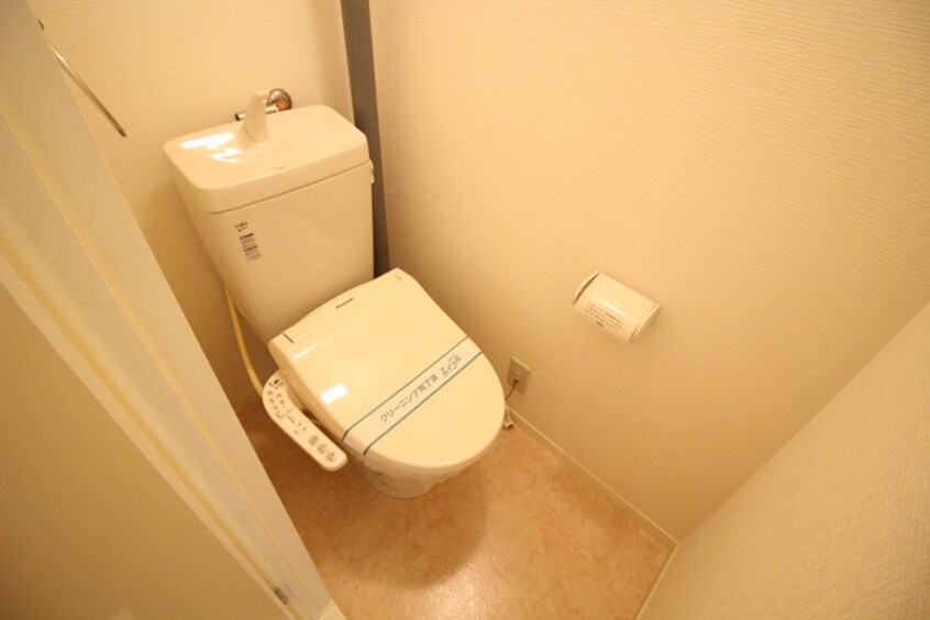 トイレ クレスト岩倉