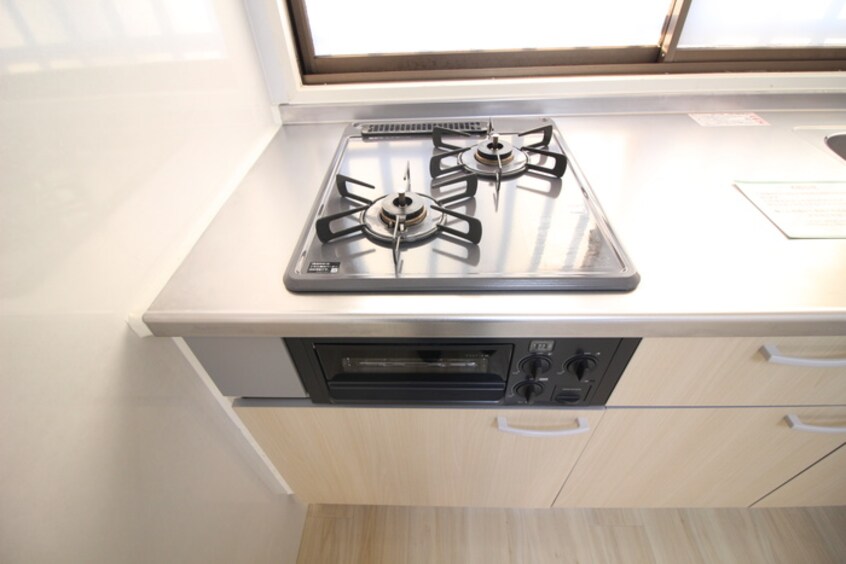 キッチン クレスト岩倉