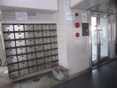 エントランス部分 ｱｷｭﾗﾊﾟ-ｸｻｲﾄﾞ須賀町（５０７）