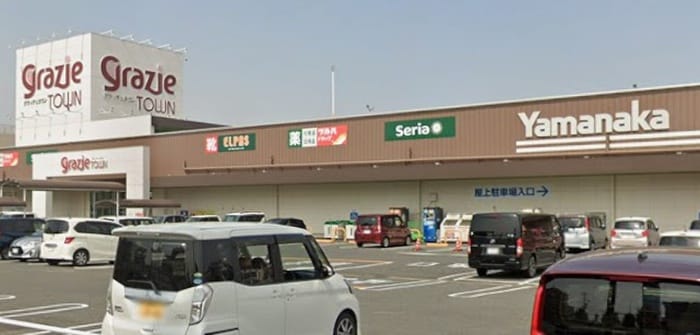 ヤマナカ(スーパー)まで750m Jack umateⅡ