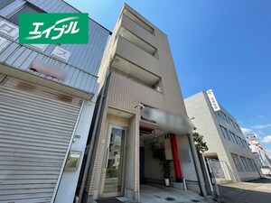 デル－ブロ神宮