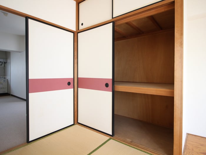 収納 明和レジデンス