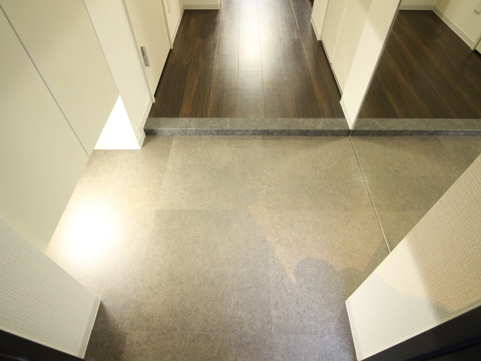 玄関 セイワパレス丸の内駅前